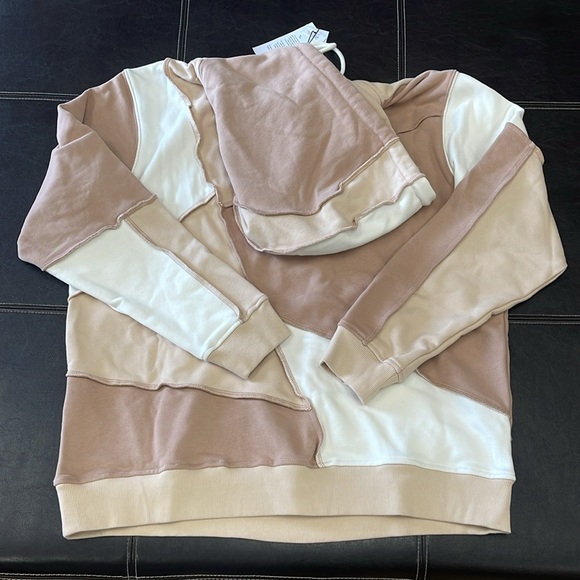 UGG  All Gender Raini Piecework Hoodie - Picture 15 of 16